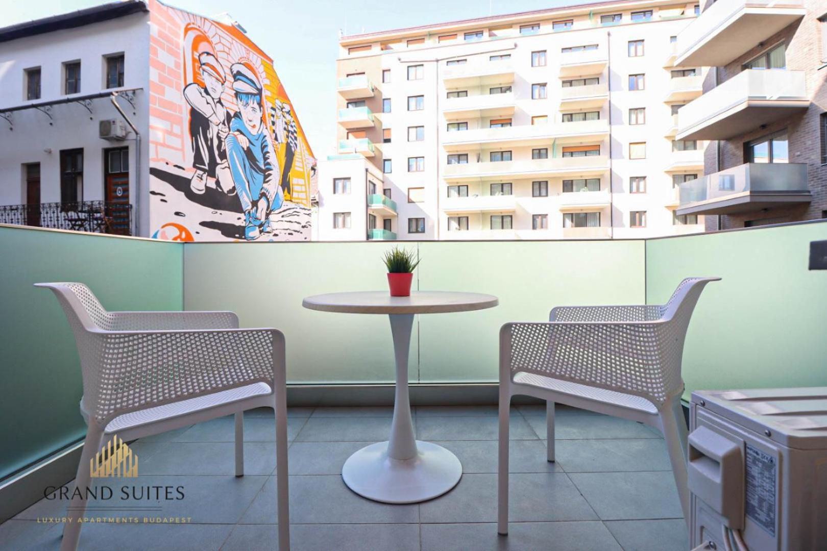 Grand Suites Promenade Будапеща Екстериор снимка