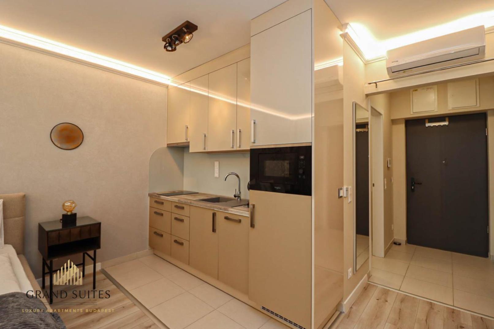 Grand Suites Promenade Будапеща Екстериор снимка