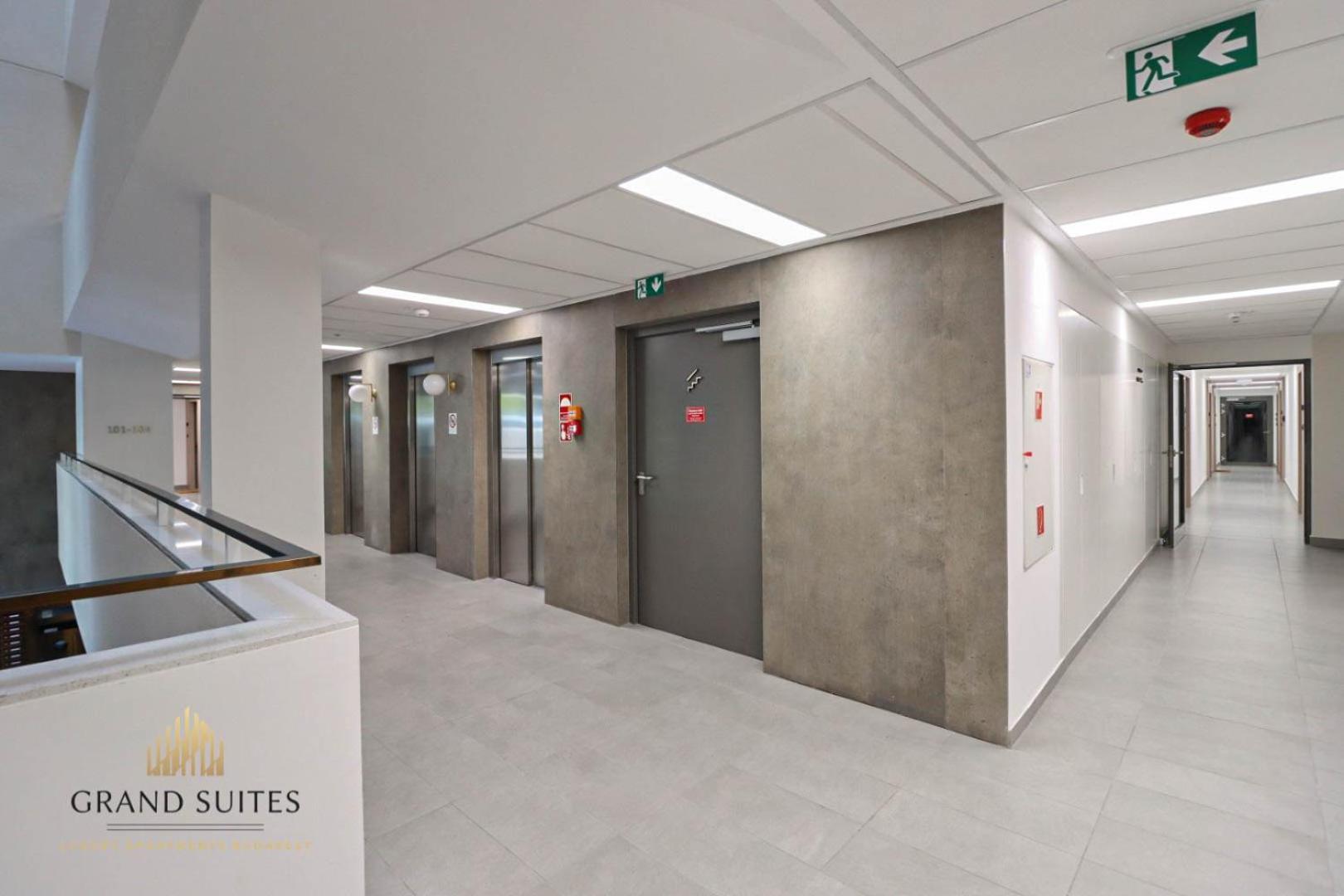 Grand Suites Promenade Будапеща Екстериор снимка